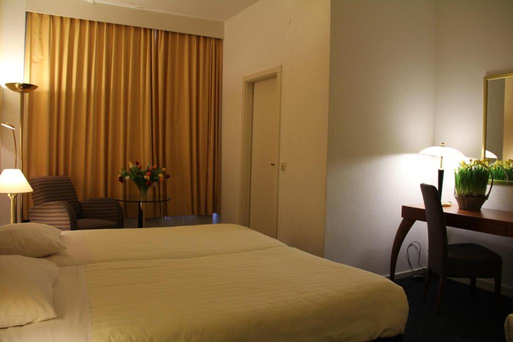 Hotel Alfa Amsterdam Rum bild
